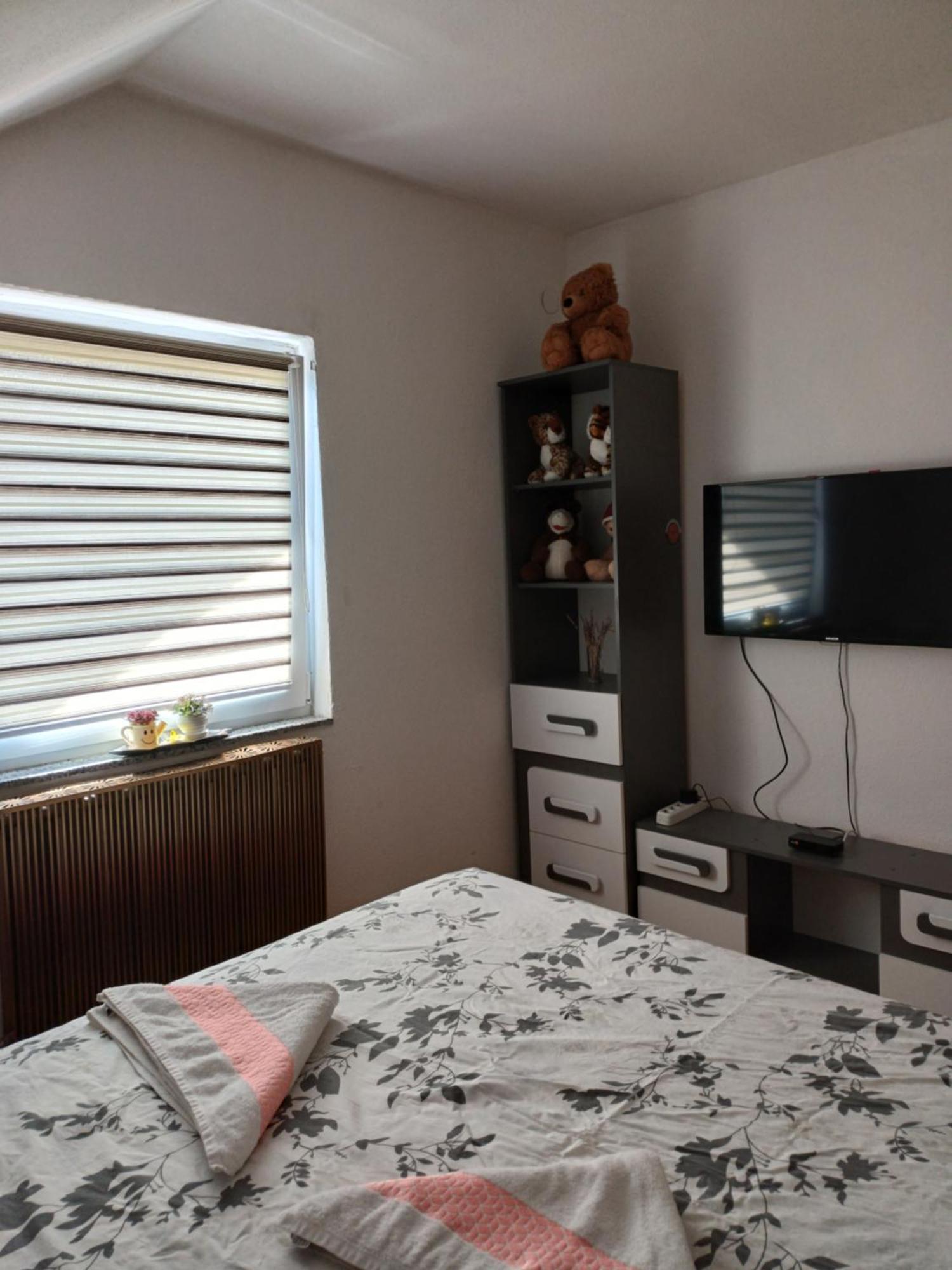 Apartman Denis Una Luzine 外观 照片